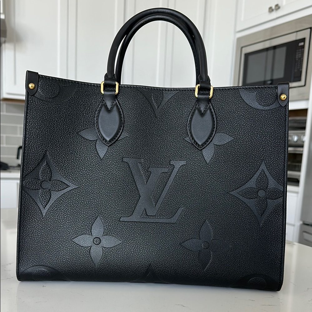 Louis Vuitton OnTheGo MM Black Monogram Empreinte